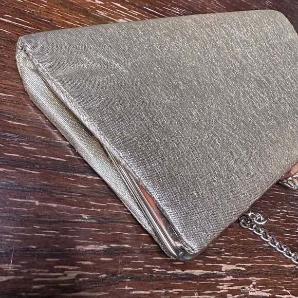 Vintage Gold Clutch Purse With Chain Strap Textured Metallic Finish & Crystal Cl - Picture 4 of 11